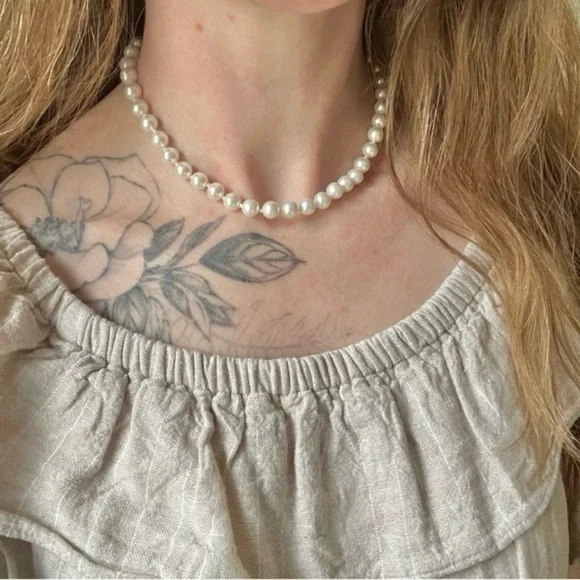 White Silver Pearl Necklace Vintage “Dove”  15” Marquise Fishhook Classic Simple - Picture 10 of 10